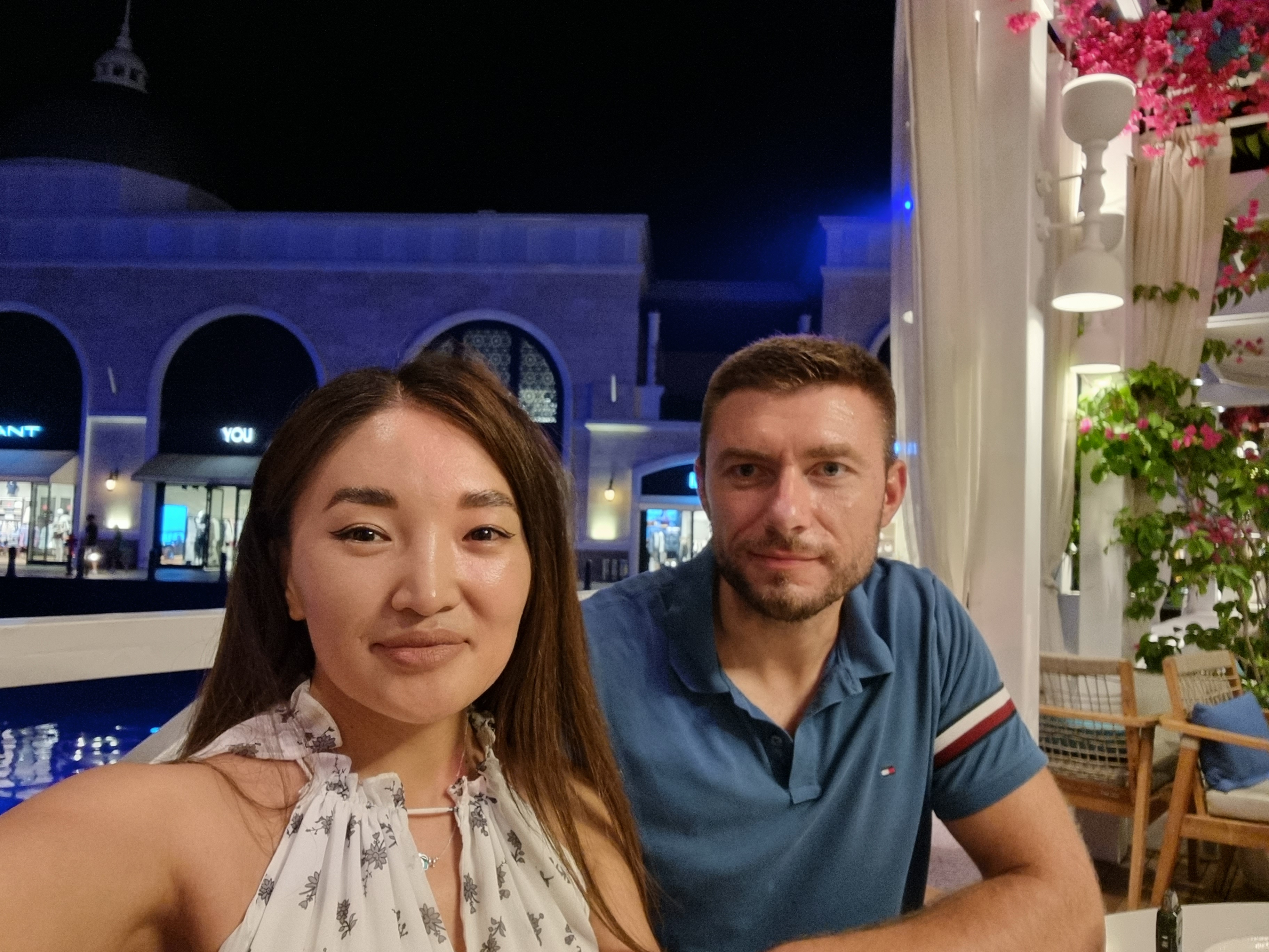 Alina und Oleg beim Kennenlernen in Kadriye